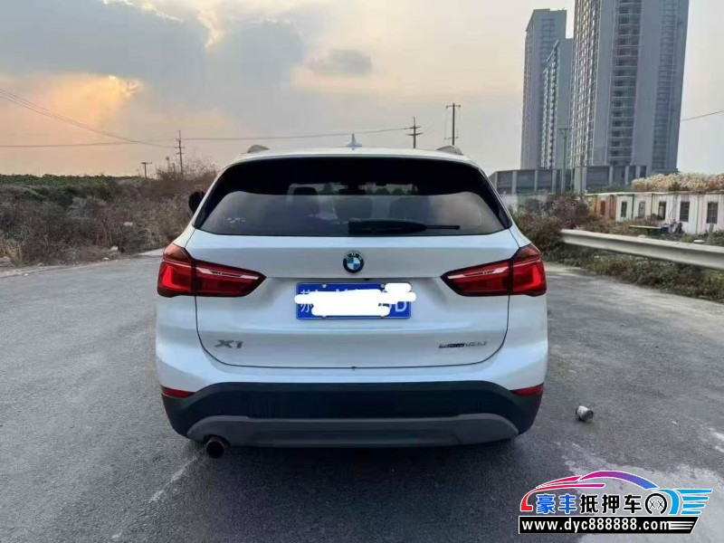 18年宝马X1轿车抵押车出售