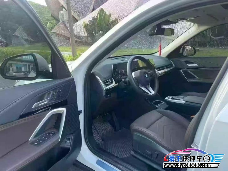 23年宝马X1轿车抵押车出售