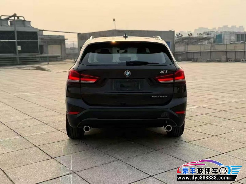 20年宝马X1轿车抵押车出售