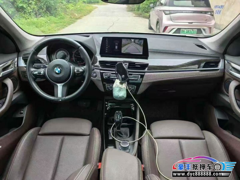 20年宝马X1轿车抵押车出售