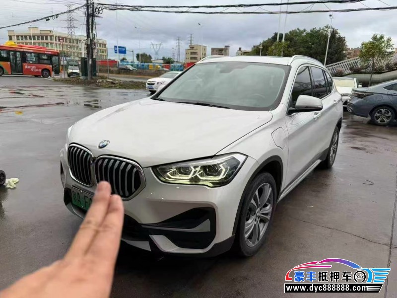 21年宝马X1轿车抵押车出售