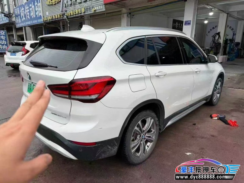 21年宝马X1轿车抵押车出售