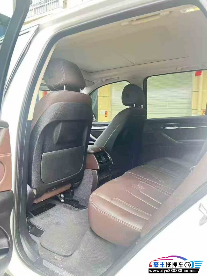 17年宝马X5轿车抵押车出售