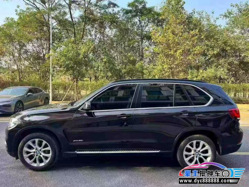 16年宝马X5轿车抵押车出售