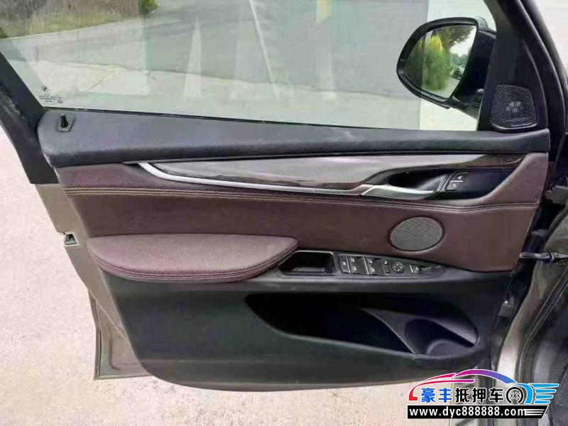 17年宝马X5轿车抵押车出售