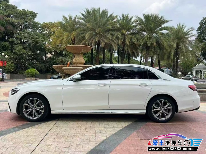 23年奔驰E轿车抵押车出售