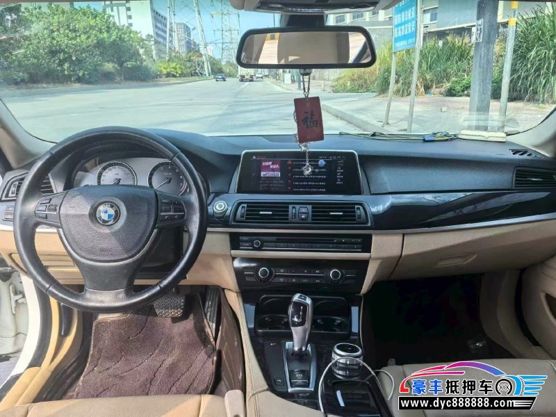 11年宝马5系轿车抵押车出售