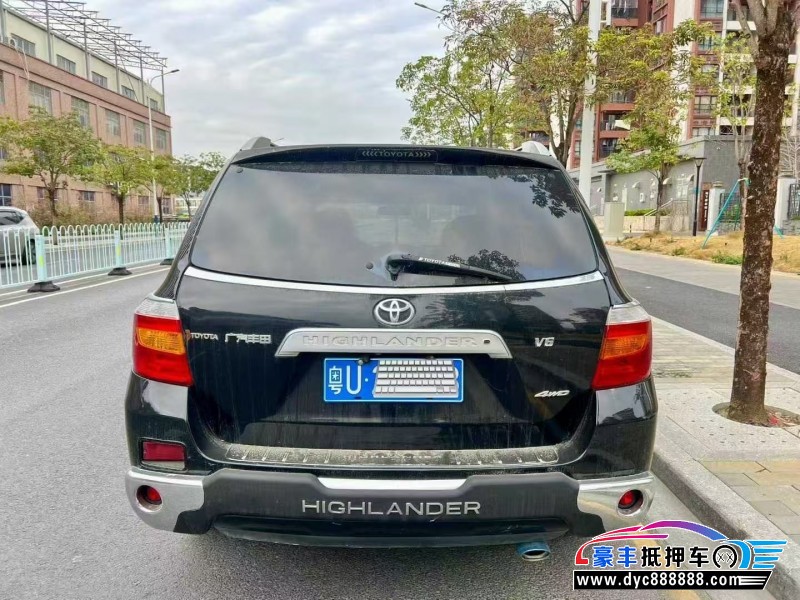 10年丰田汉兰达轿车抵押车出售