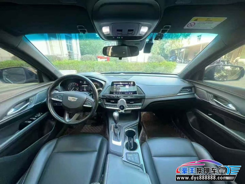 21年凯迪拉克CT4轿车抵押车出售