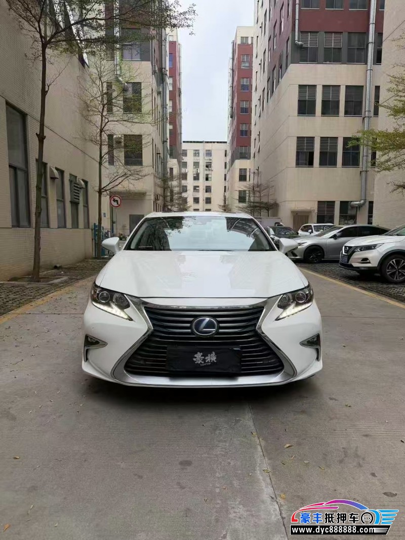 16年雷克萨斯ES轿车抵押车出售