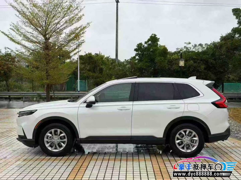 25年本田CR-V轿车抵押车出售