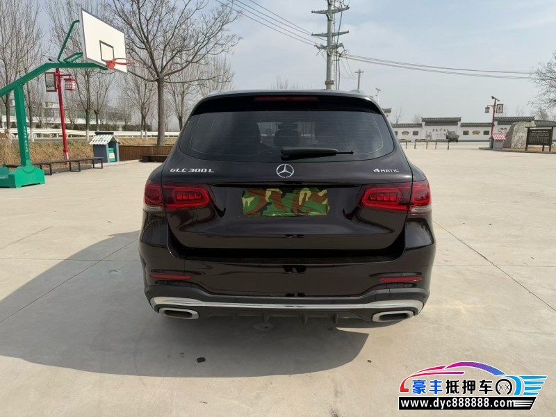 23年奔驰GLCSUV抵押车出售