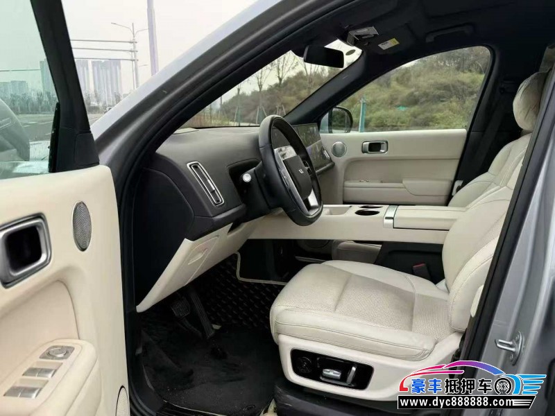 22年理想L9SUV抵押车出售