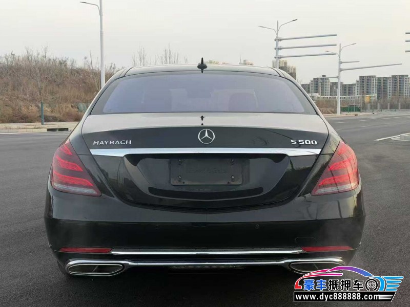 17年奔驰迈巴赫S级轿车抵押车出售