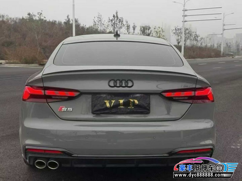 23年奥迪S5轿车抵押车出售