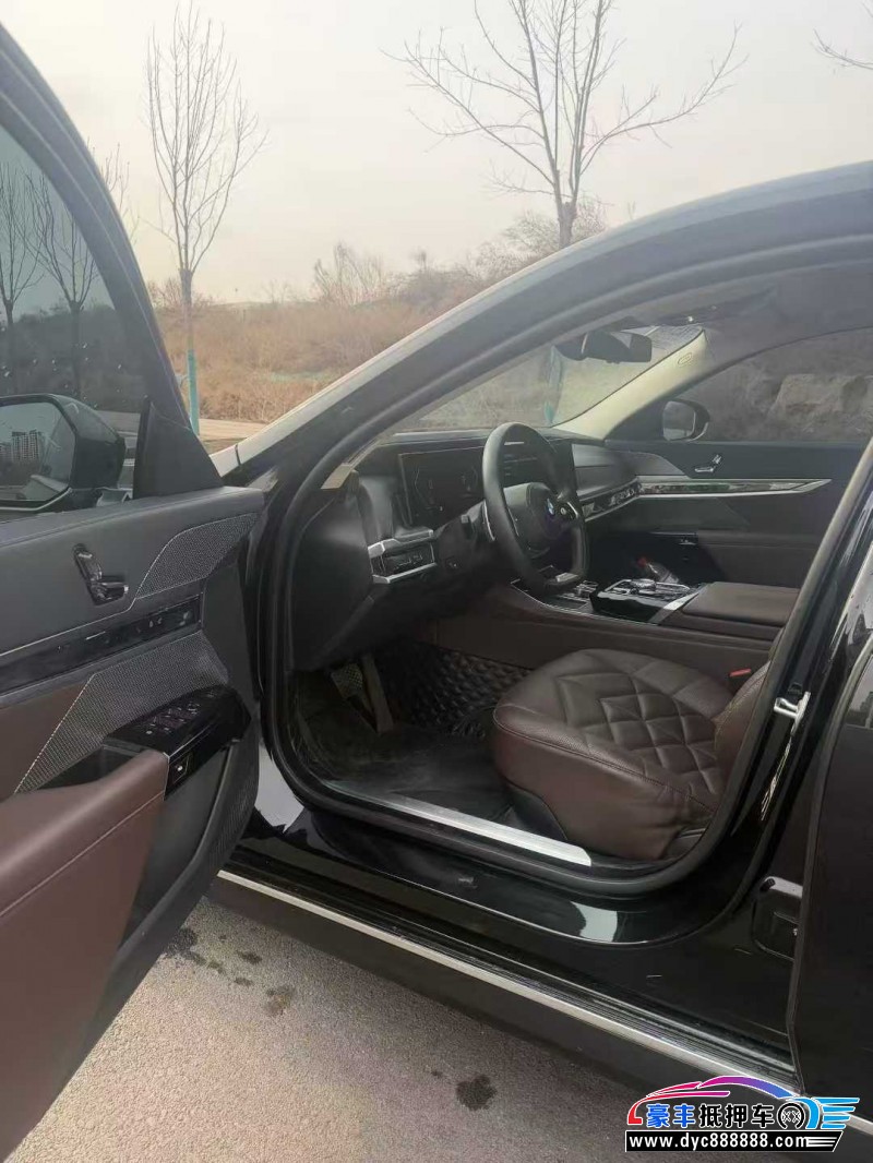 23年宝马7系轿车抵押车出售