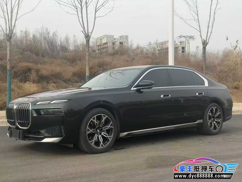 23年宝马7系轿车抵押车出售