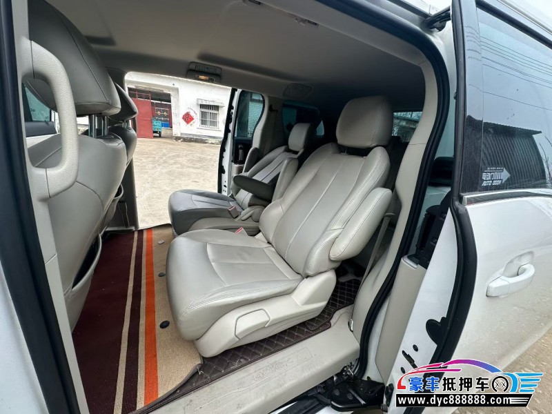 21年别克GL8轿车抵押车出售