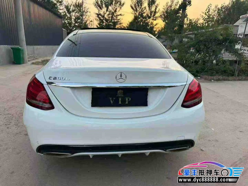 17年奔驰C轿车抵押车出售