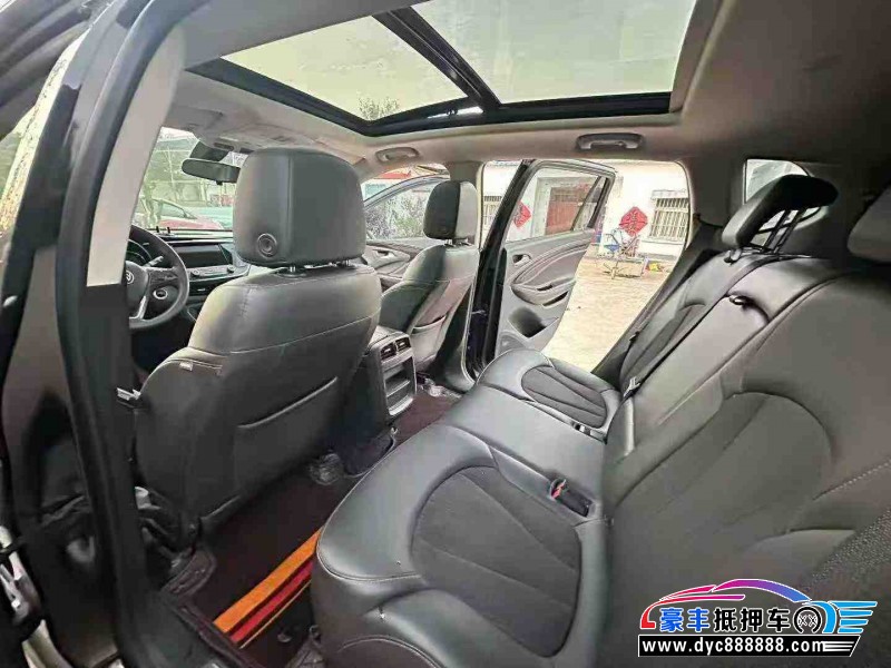 20年别克昂科威轿车抵押车出售