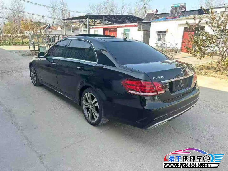 16年奔驰E轿车抵押车出售
