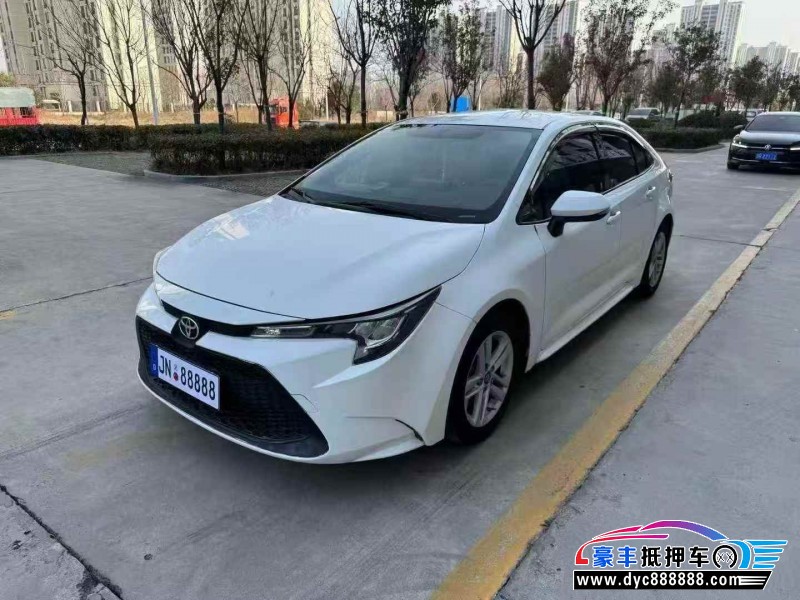 22年丰田雷凌轿车抵押车出售