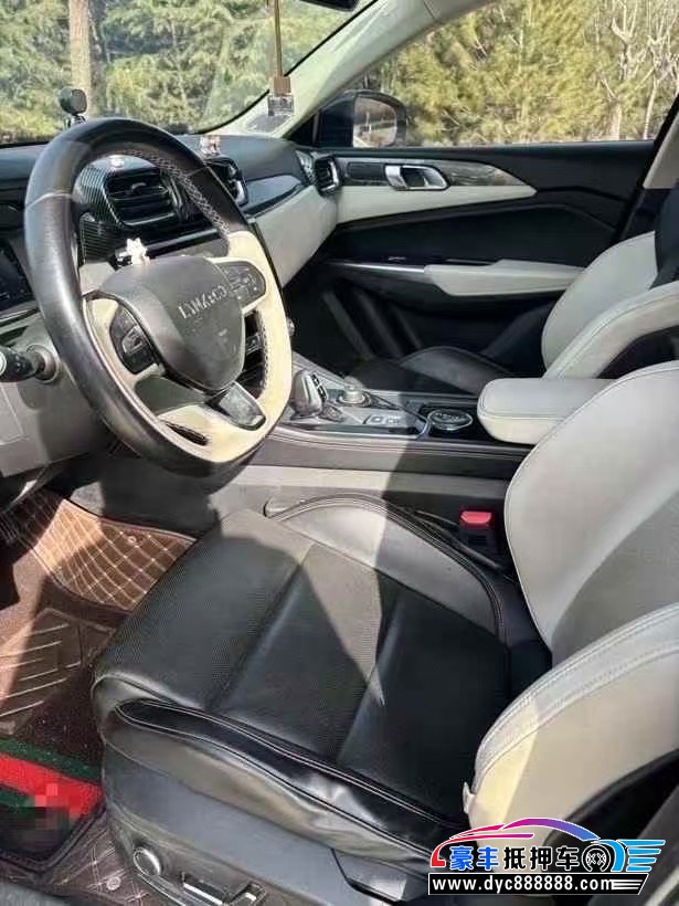 22年领克02SUV抵押车出售