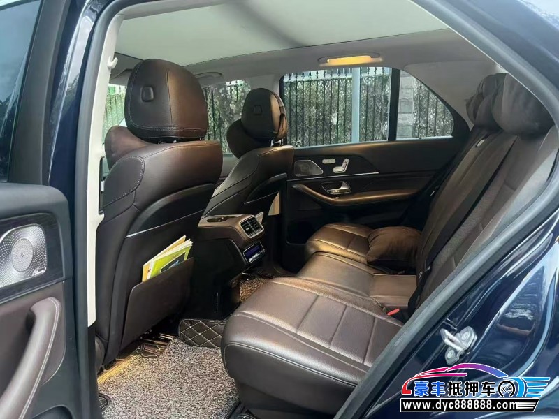 21年奔驰GLE轿车抵押车出售