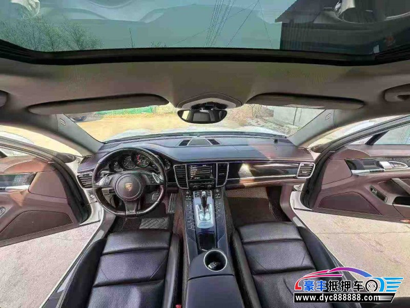 15年保时捷帕纳梅拉轿车抵押车出售