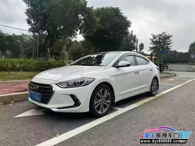 16年现代领动轿车抵押车出售