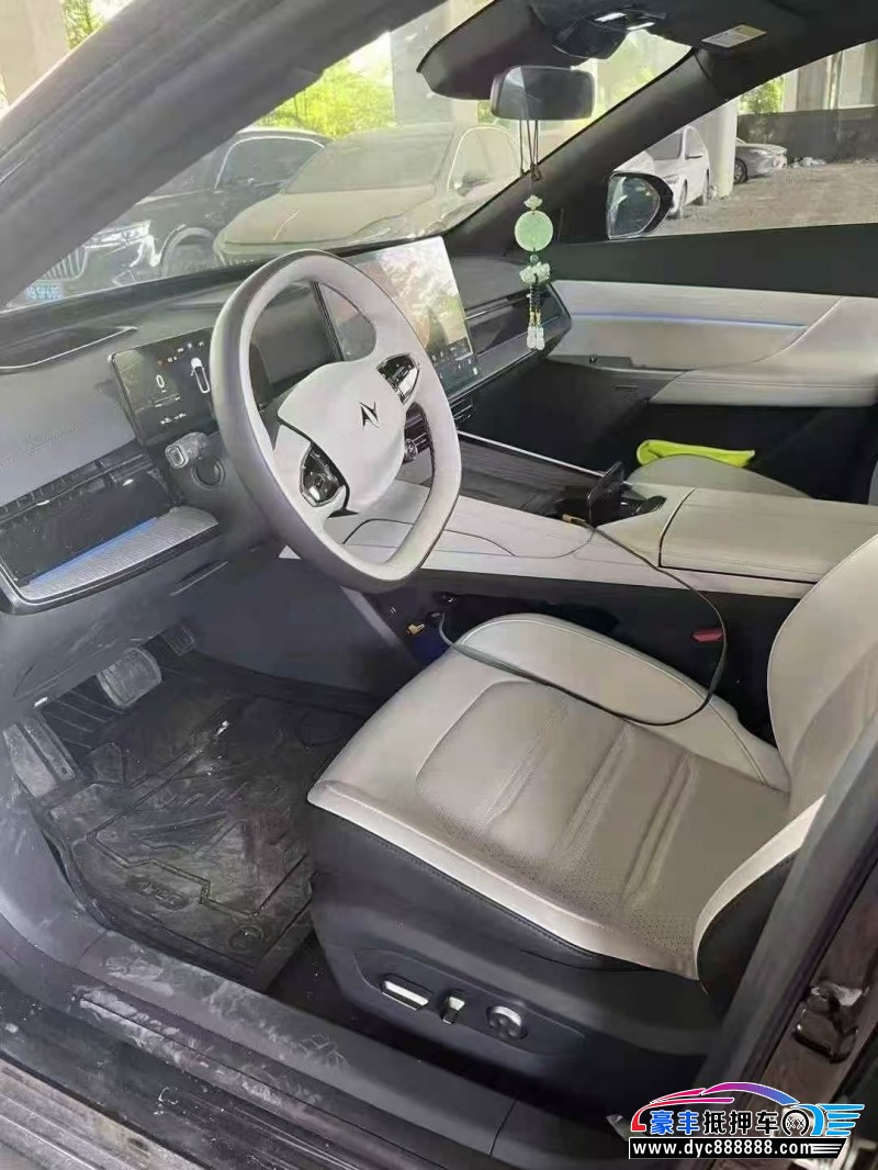 24年东风奕派007轿车抵押车出售