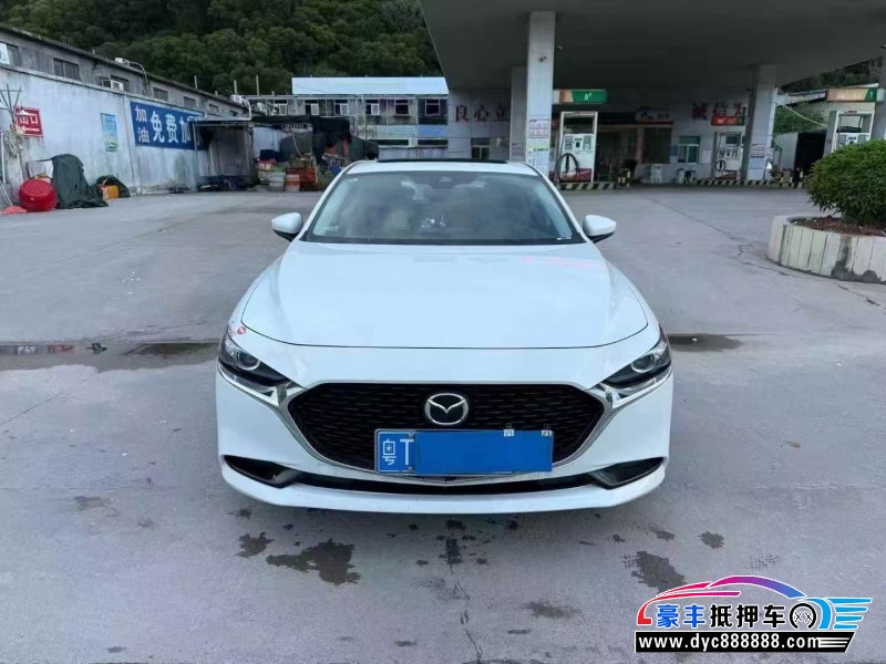 抵押车出售23年马自达昂克赛拉轿车