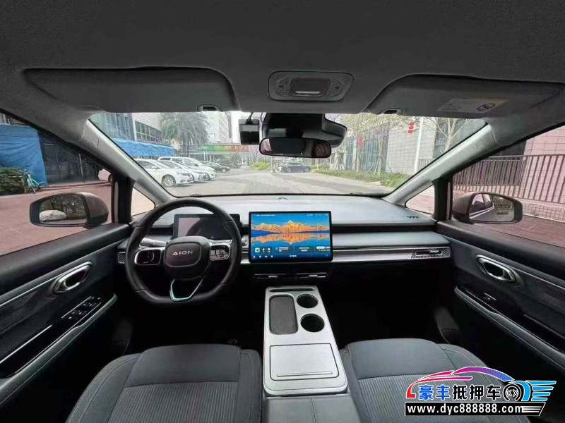 24年埃安Y80轿车抵押车出售