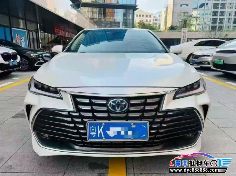 22年丰田亚洲龙轿车抵押车出售