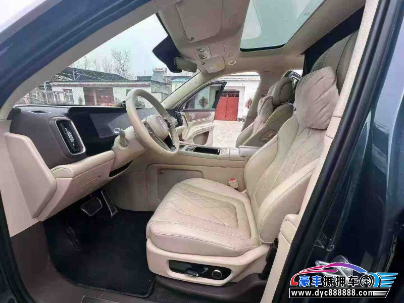 24年华为问界轿车抵押车出售