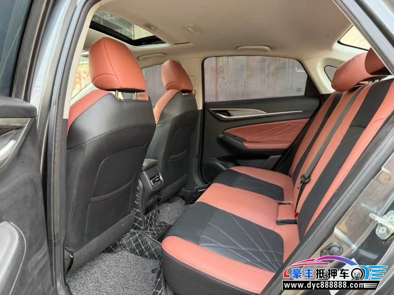 23年长安逸动轿车抵押车出售