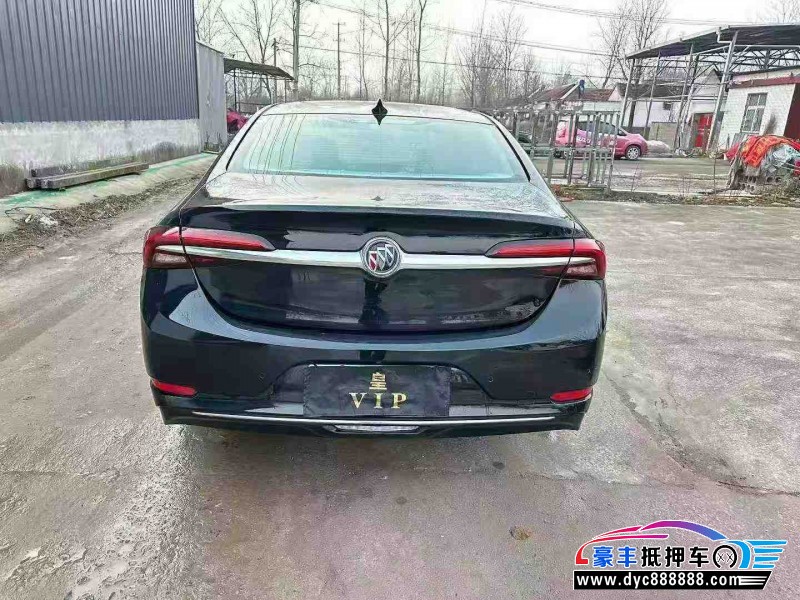 22年别克君越轿车抵押车出售