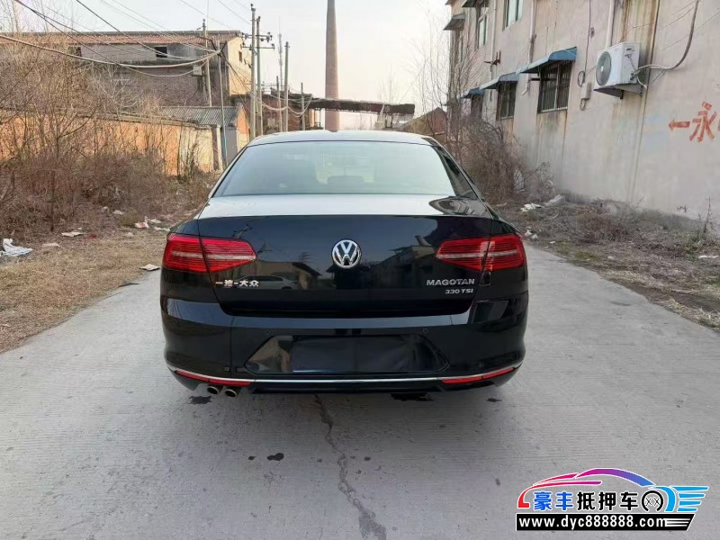 18年大众迈腾轿车抵押车出售