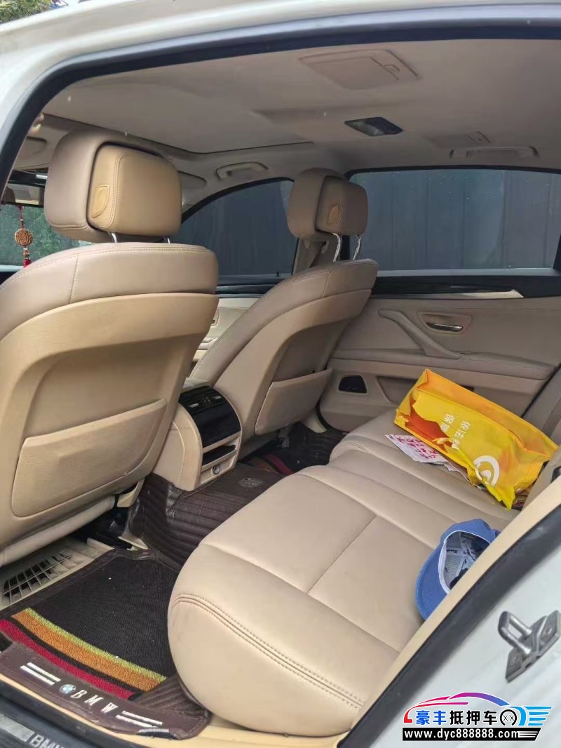 13年宝马5系轿车抵押车出售