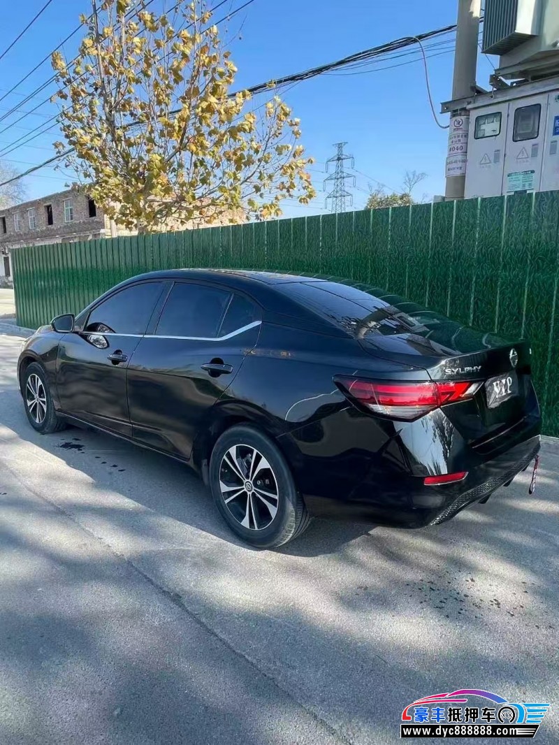 22年日产轩逸轿车抵押车出售