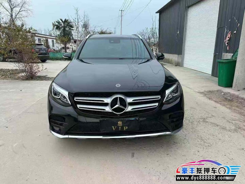 19年奔驰GLC轿车抵押车出售