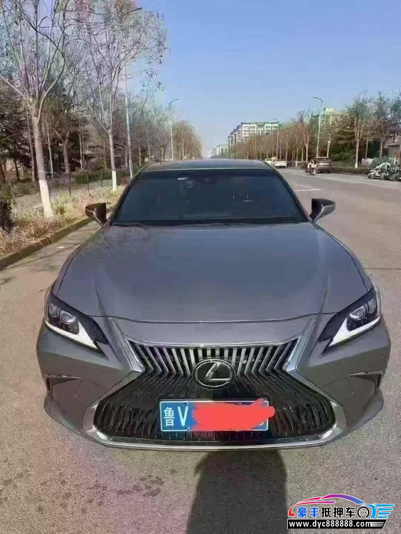 21年雷克萨斯ES轿车抵押车出售