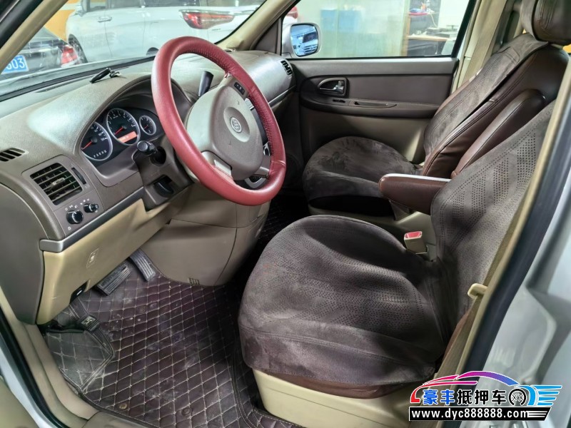 17年别克GL8轿车抵押车出售