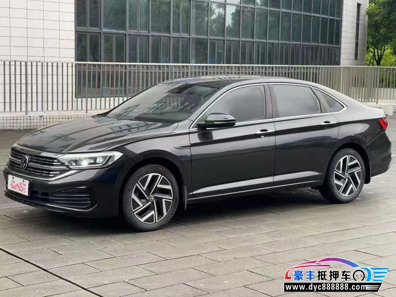 22年大众速腾轿车抵押车出售