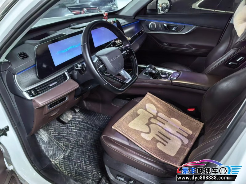 22年奇瑞瑞虎8轿车抵押车出售