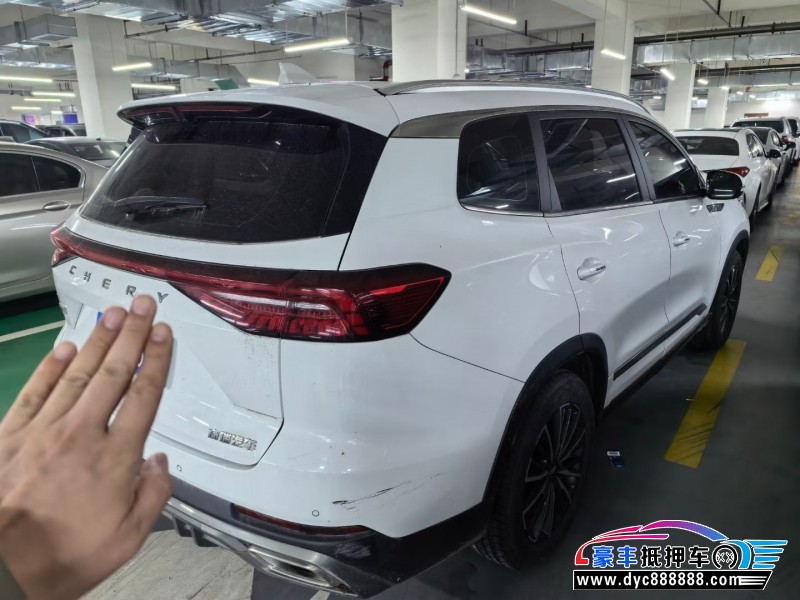 22年奇瑞瑞虎8轿车抵押车出售