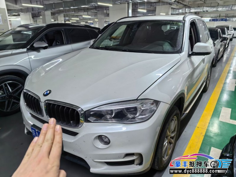 18年宝马X5轿车抵押车出售