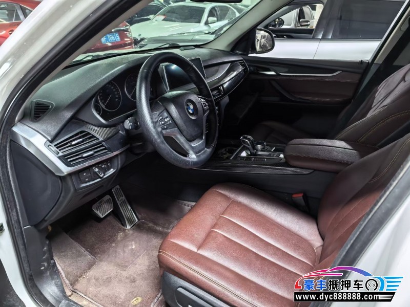 18年宝马X5轿车抵押车出售