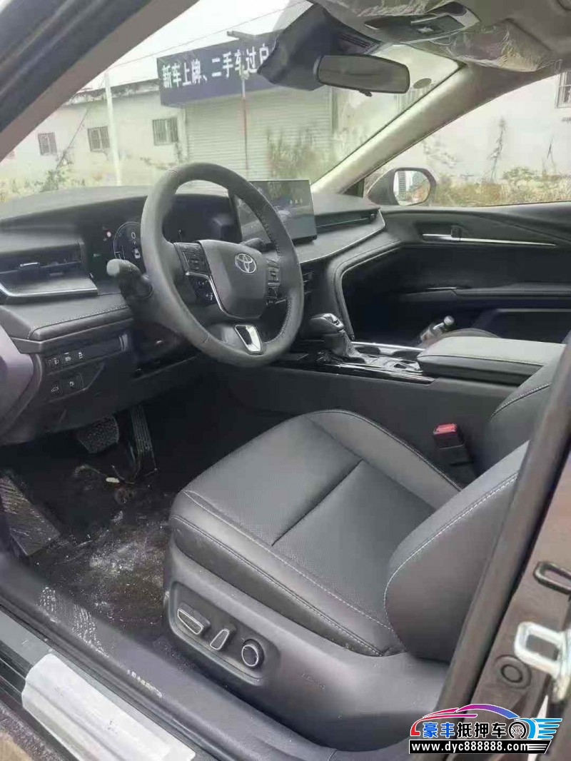 25年丰田凯美瑞轿车抵押车出售