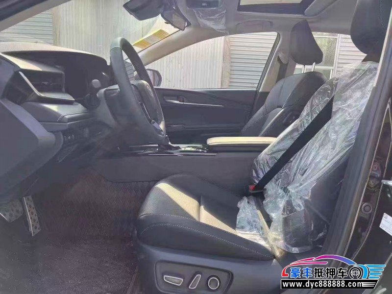 25年丰田凯美瑞轿车抵押车出售